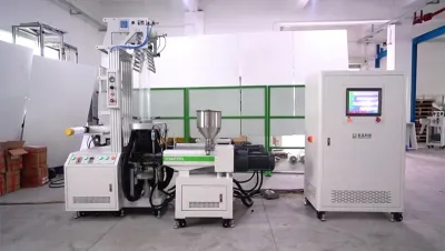 Máquina de soplado de película multicapa por coextrusión de laboratorio (con control PLC), BP-8178-B-III